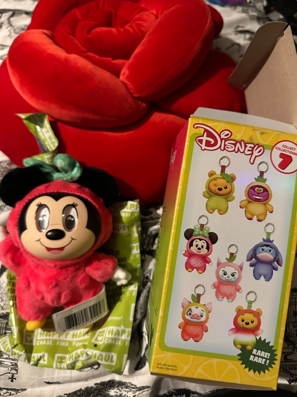 Disney Fresh Picked Vinyl Plush Minnie Mouse - Picture 3 of 3